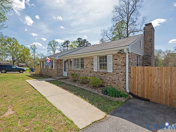 3rd image of 10206 Brittonwood Dr