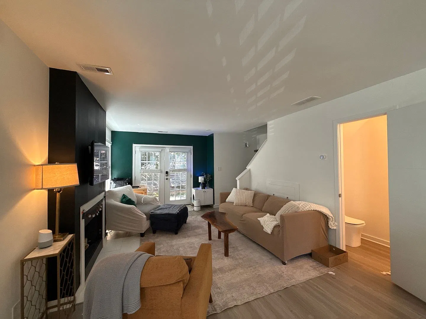 2- Bedroom Townhome near Plaza Midwood! — Photo 2