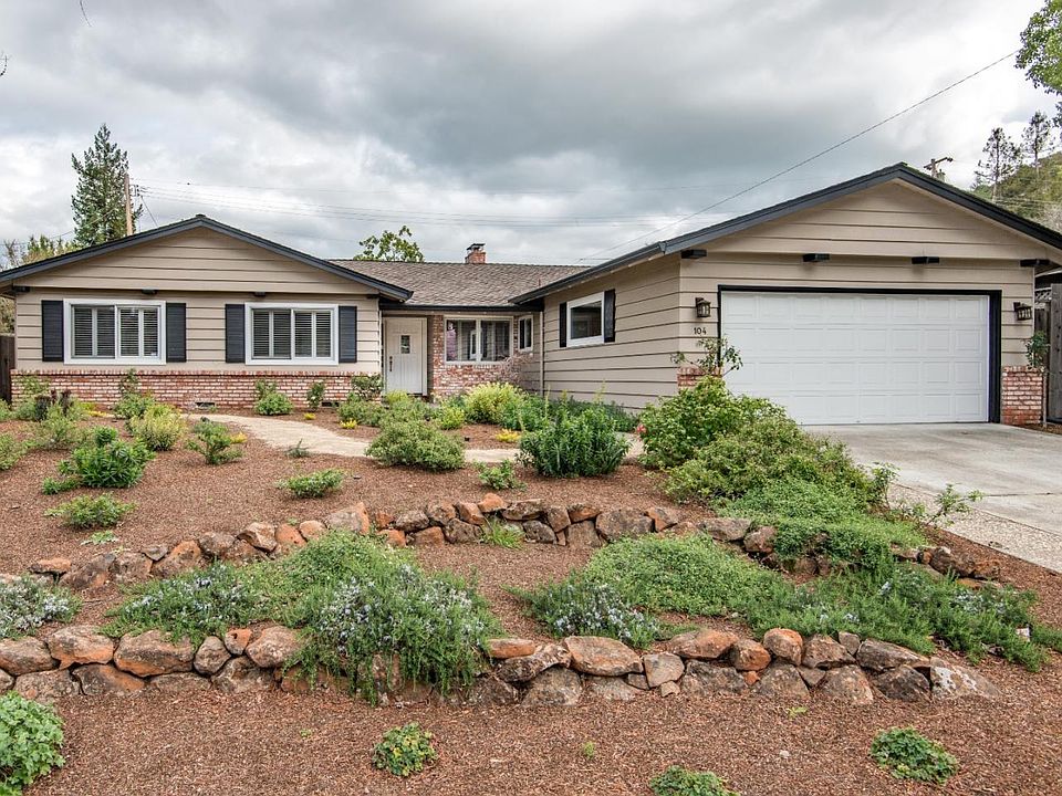 1st image of 104 Craig Way