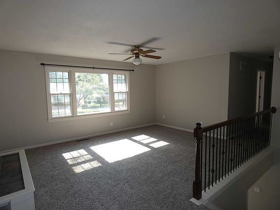 3rd image of 3900 N Denver Ave