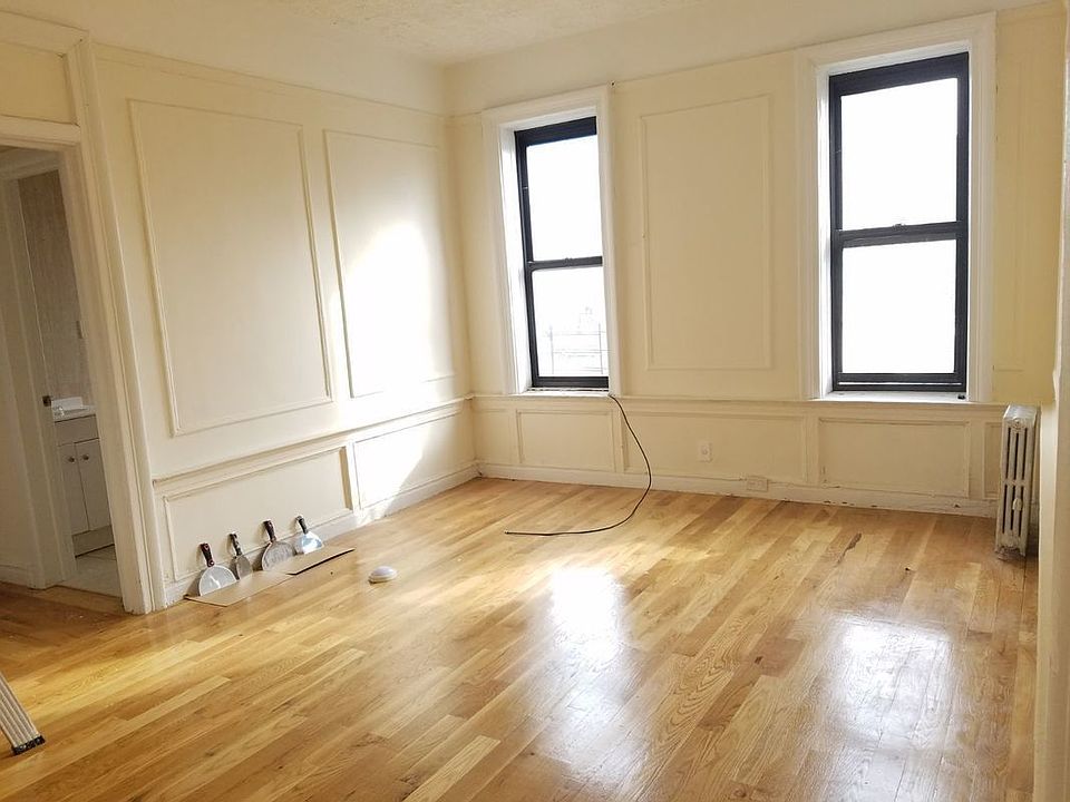 1st image of 1060 Union St APT 25