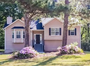 15 Pine Oak Cir, Temple, GA 30179