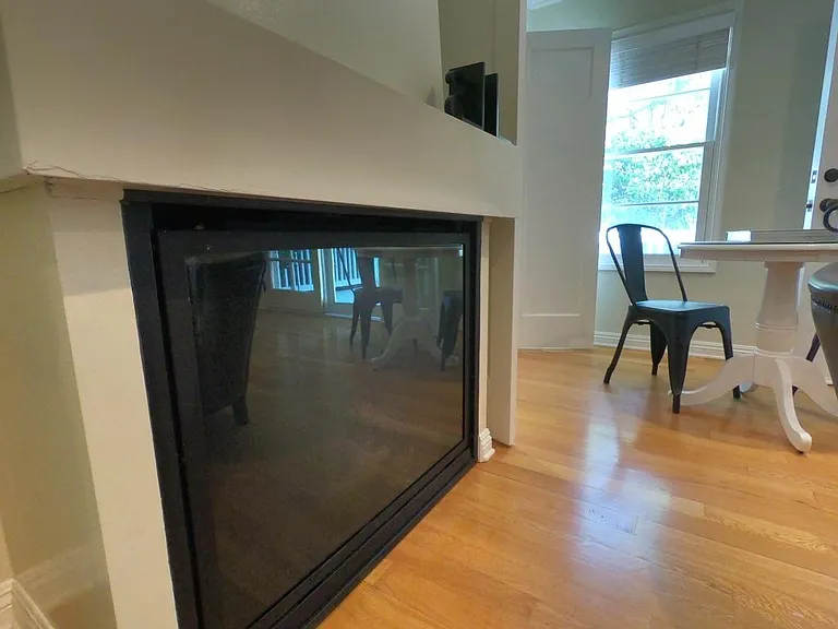 2285 N Beachwood Dr #12 — Photo 24