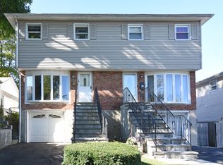 18 South Cir, Yonkers, NY 10703