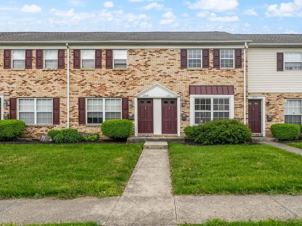 1211 Weybridge Rd, Columbus, OH 43220