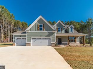 125 Pinewood Dr, Covington, GA 30014