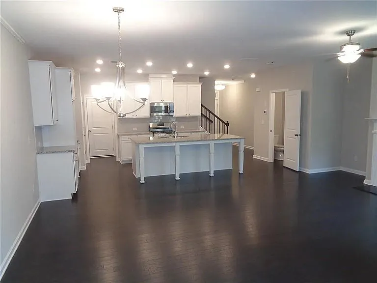 669 Lansing Grove Way — Photo 6