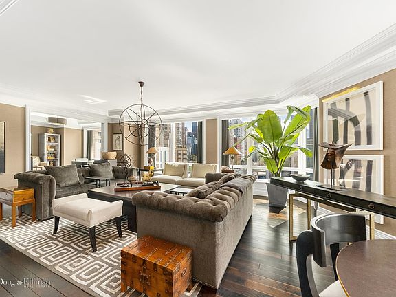 2nd image of 150 Columbus Ave APT 6C