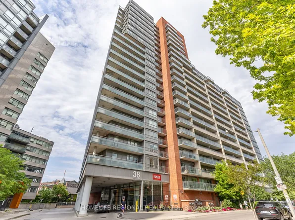 38 Joe Shuster Way #1520, Toronto, ON M6K 0A5