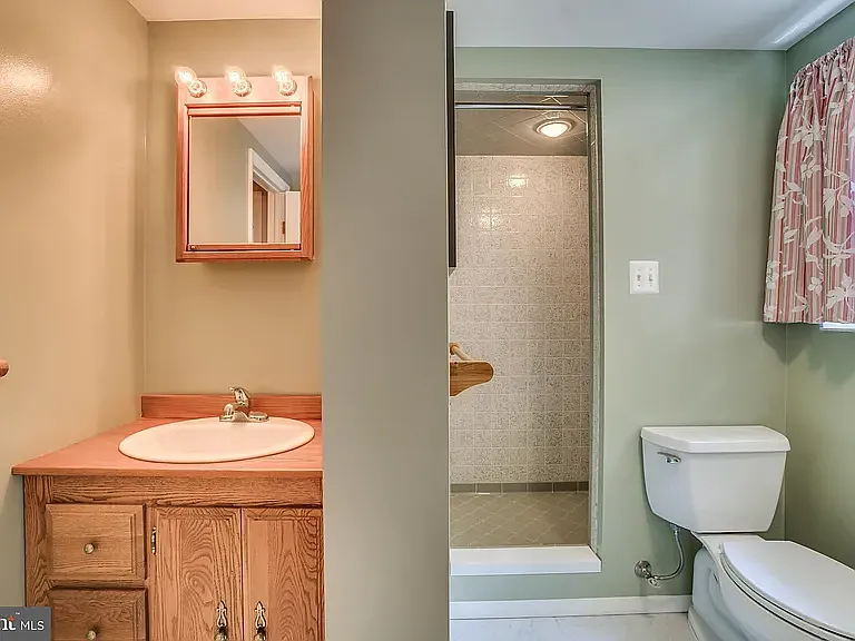 6405 Yates Ford Rd — Photo 14