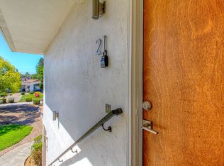 1530 Boston Ct APT 1, Santa Rosa, CA 95405