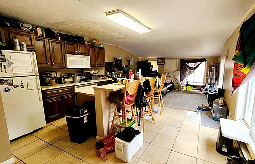 1730 W Mulberry St Photo 1