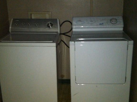 Fully equipped laundry room