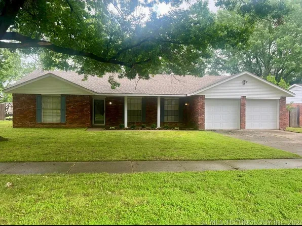 404 Keats Pl, Muskogee, OK 74403