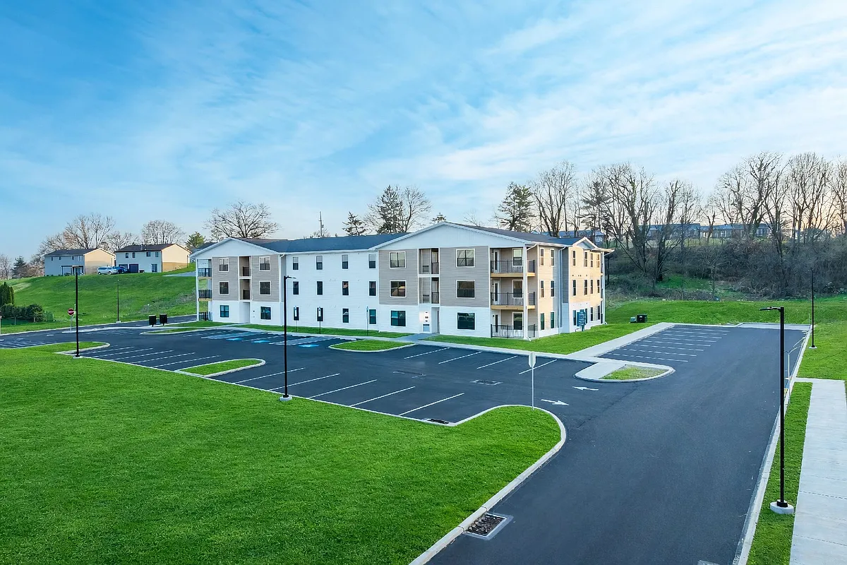 Building Photo - Weldon Place