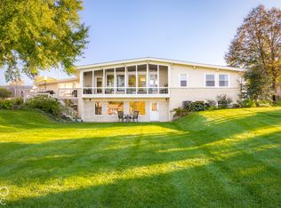 310 Sunset Dr, Columbus, IN 47201