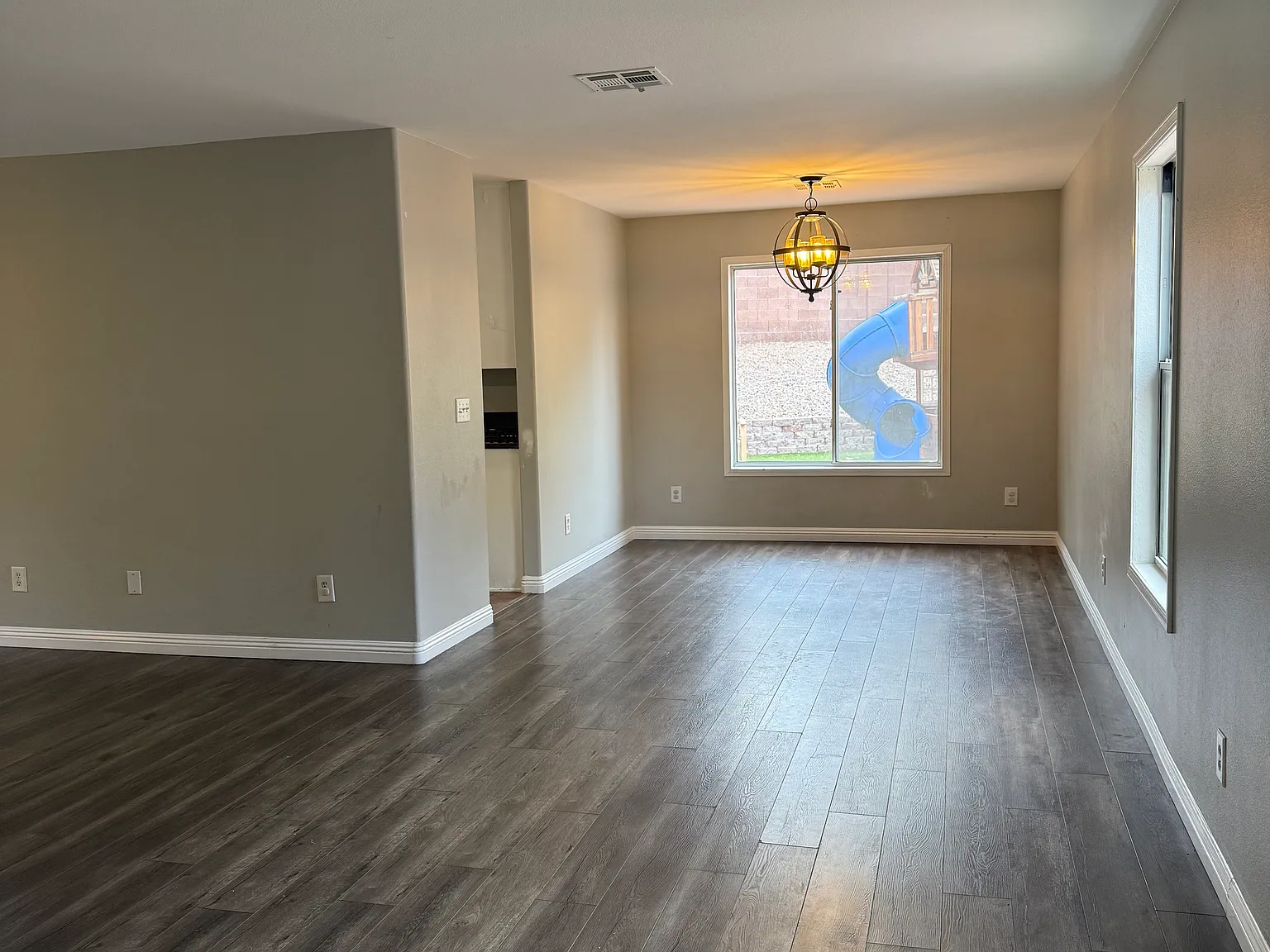 11161 Vivid Ave — Photo 3