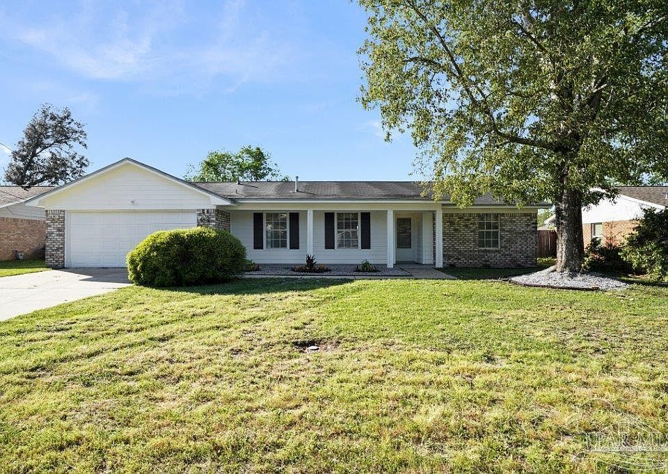 1st image of 10932 Oak Valley Dr
