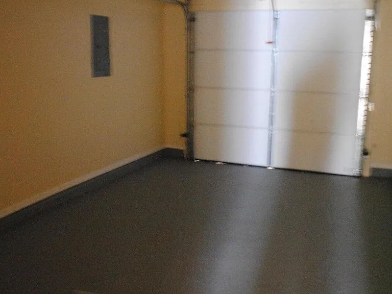 5817 Lawndale Dr #4 — Photo 4
