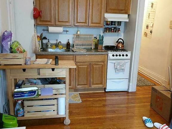 2nd image of 31-15 33rd St #18