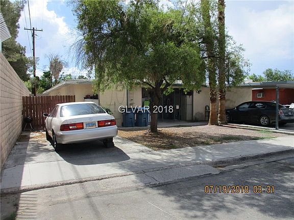 3rd image of 2704 Amarillo St