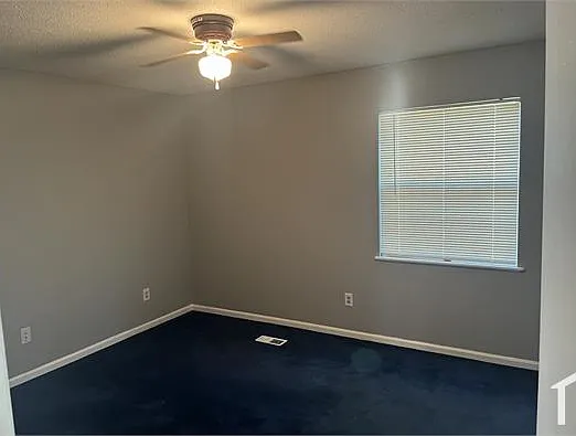 821 Winslow Way — Photo 20