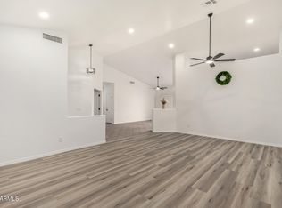 8824 W Custer Ln, Peoria, AZ 85381