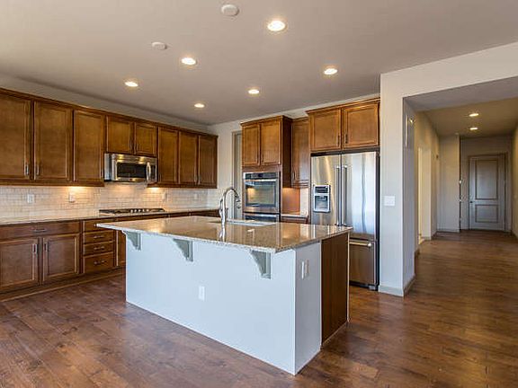 TRI Pointe Debut Leyden Homesite 17 Kitchen Into H