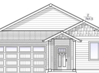 300 NE Regan Hill Loop, Estacada, OR 97023