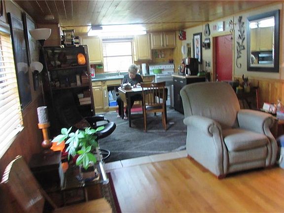 5th image of 5627 Meadowlark Ln