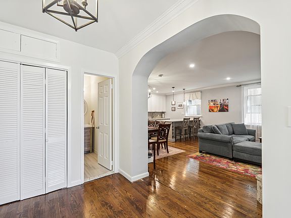 5th image of 2787 Kennedy Blvd APT 102