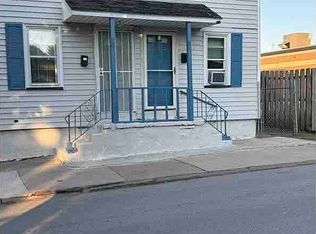 54-56 Leavenworth St, Rochester, NY 14613