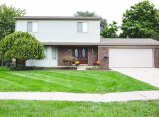 6102 Barker Ave, Waterford, MI 48329