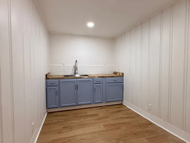 3556 N Wareingwood Dr — Photo 5