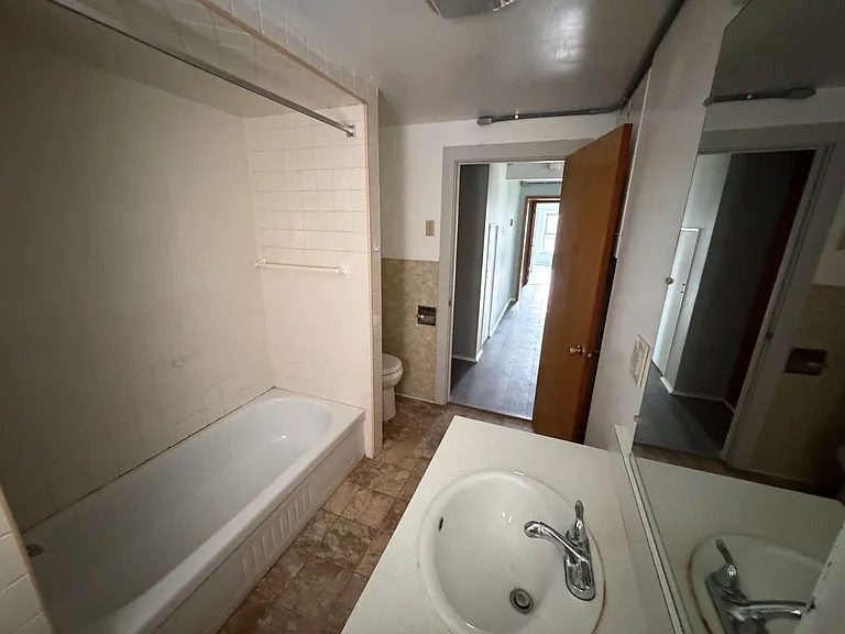 318 Butler St #2 — Photo 6