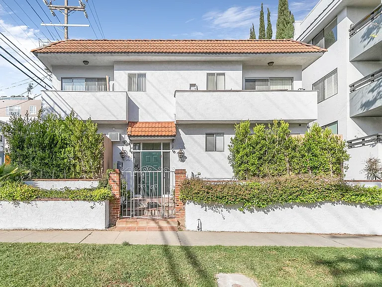 1812 Westholme Avenue — Photo 14
