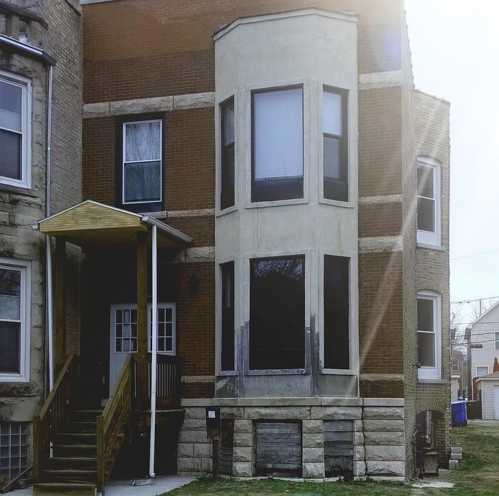 1st image of 4809 S Langley Ave