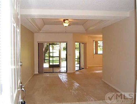 5th image of 104 Sea Oats Dr APT A