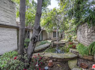 1505 Old Oak Rd, Los Angeles, CA 90049