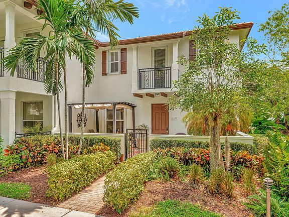 2nd image of 4601 Mimosa Terrace #1311
