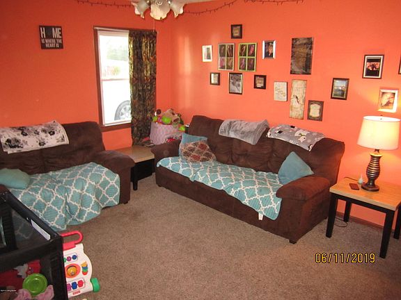 2nd image of 209 Merriweather Ave