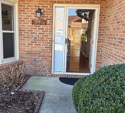 4th image of 10516 Raven Ct