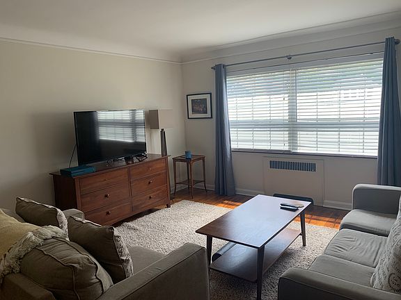 3rd image of 2860 Observatory Ave APT 5