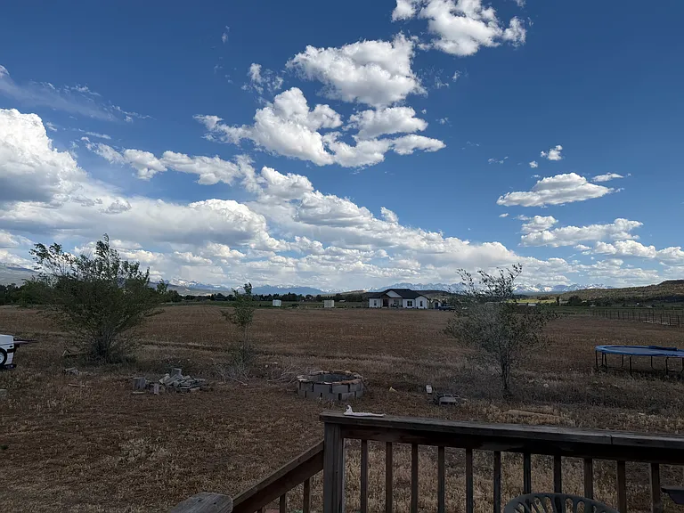 67320 Trout Rd — Photo 5