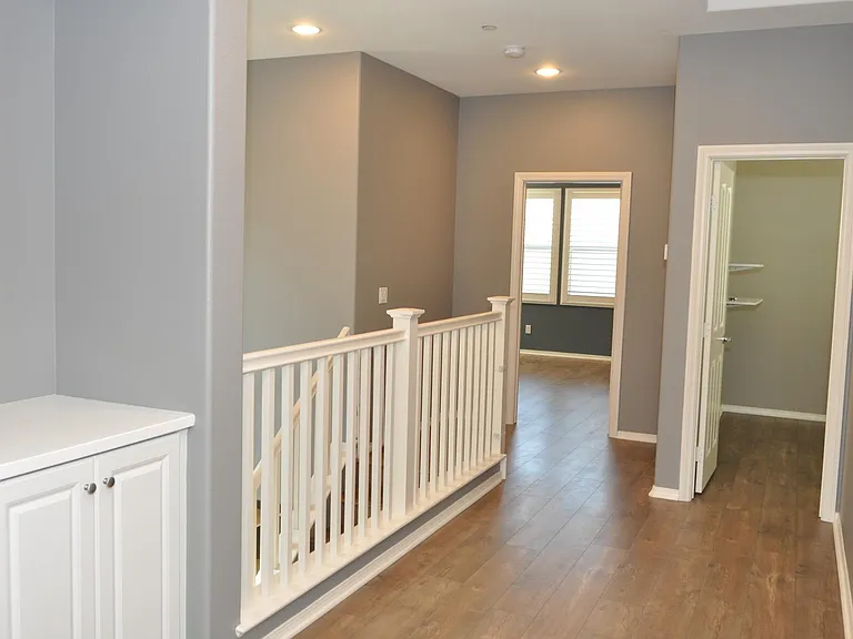 1124 Cherry Tree Ln — Photo 5