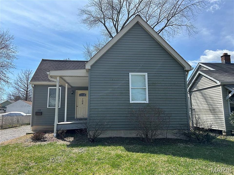 2nd image of 108 S 35th St