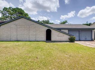 7919 La Roche Ln, Houston, TX 77036