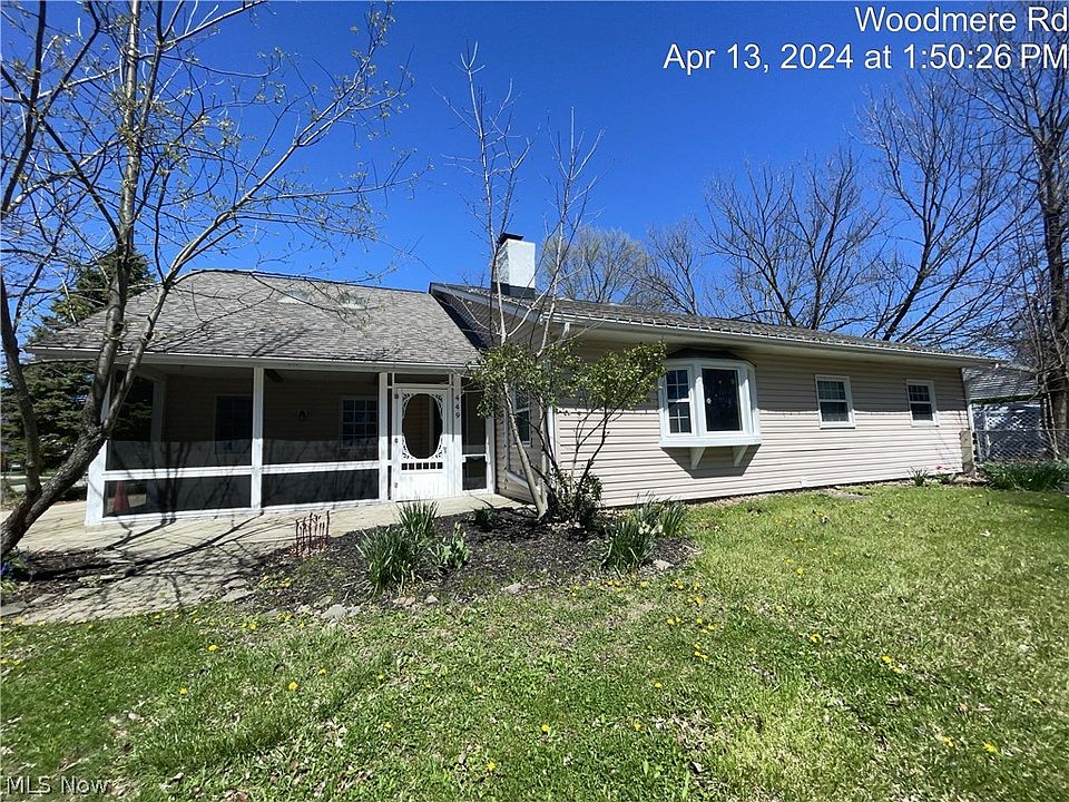 1st image of 449 Woodmere Dr