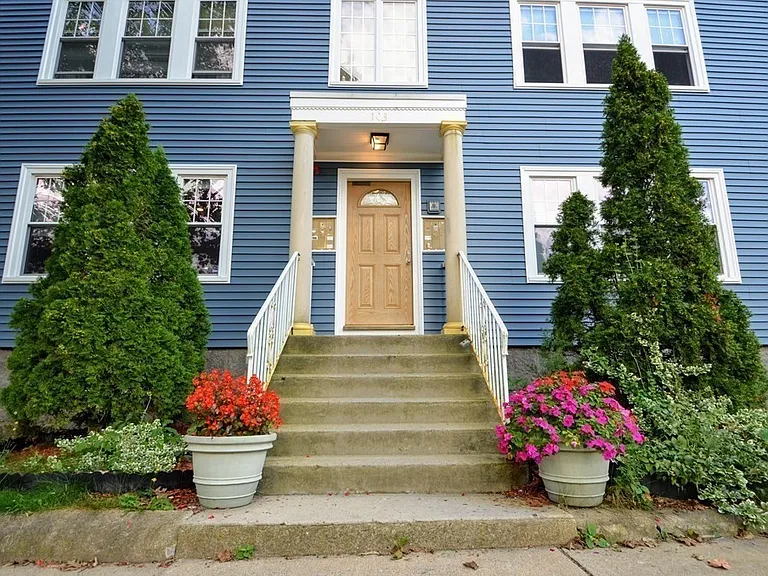 103 Welles Ave #1L — Photo 14