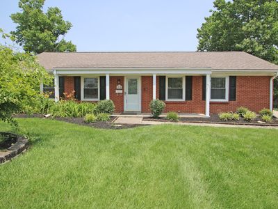1035 Castleton Way, Lexington, KY, 40517